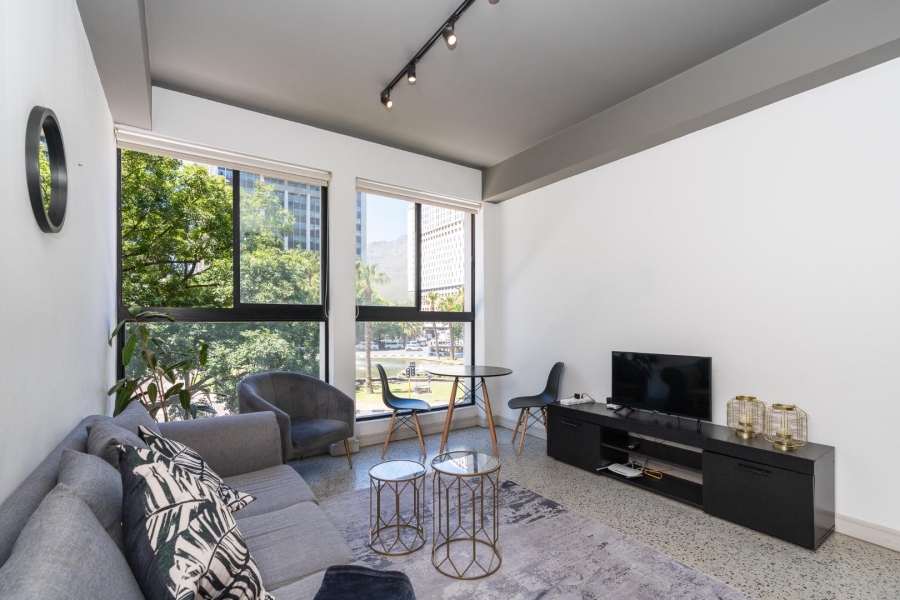 1 Bedroom Property for Sale in Foreshore Western Cape